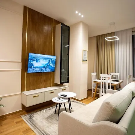 Lux Holidays 222 Apartment *